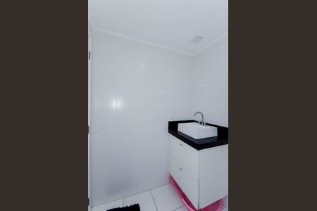 Apartamento à venda com 68m², 2 quartos e 1 vagaBanheiro de Serviço