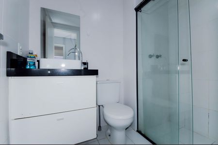 Apartamento à venda com 68m², 2 quartos e 1 vagaBanheiro Social