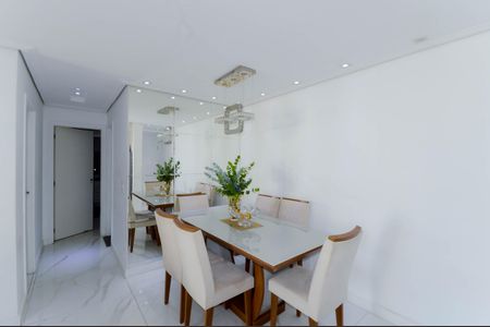 Apartamento à venda com 68m², 2 quartos e 1 vagaSala de Jantar