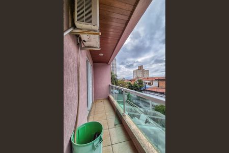 Casa à venda com 289m², 4 quartos e 5 vagas Casa à venda com 289m², 4 quartos e 5 vagasSacada