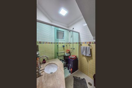 Casa à venda com 289m², 4 quartos e 5 vagas Casa à venda com 289m², 4 quartos e 5 vagasBanheiro de serviço