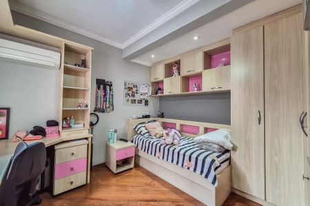 Casa à venda com 289m², 4 quartos e 5 vagas Casa à venda com 289m², 4 quartos e 5 vagasQuarto 2 - Suíte