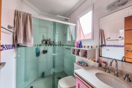 Casa à venda com 289m², 4 quartos e 5 vagas Casa à venda com 289m², 4 quartos e 5 vagasBanheiro da Suíte 2