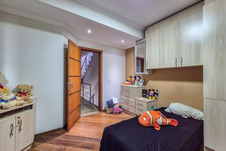 Casa à venda com 289m², 4 quartos e 5 vagas Casa à venda com 289m², 4 quartos e 5 vagasQuarto Suíte