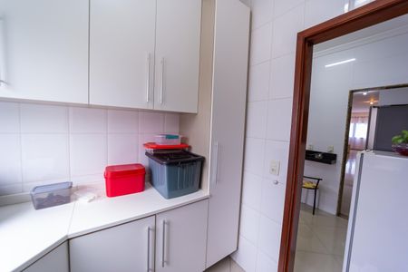Casa à venda com 350m², 4 quartos e 6 vagasDespensa