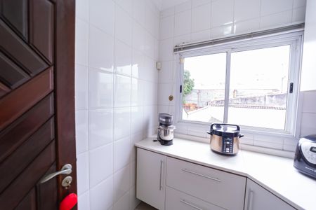 Casa à venda com 350m², 4 quartos e 6 vagasDespensa