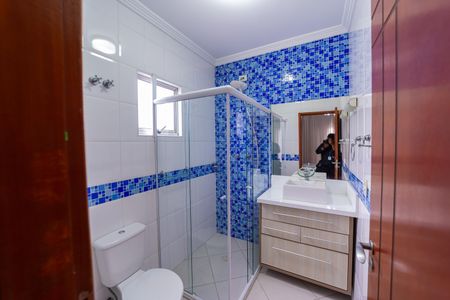 Casa à venda com 350m², 4 quartos e 6 vagasBanheiro Suíte 4