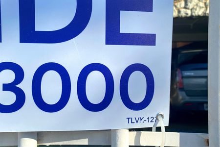 Casa à venda com 273m², 3 quartos e 4 vagasPlaca