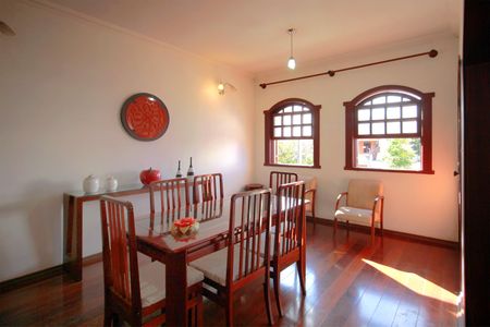 Casa à venda com 273m², 3 quartos e 4 vagasSala de Jantar