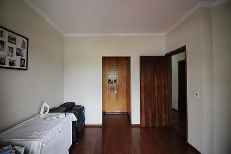 Casa à venda com 362m², 3 quartos e 3 vagasSuíte 3