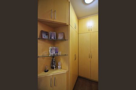 Casa à venda com 362m², 3 quartos e 3 vagasCloset da Suíte 1