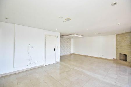 Apartamento à venda com 228m², 4 quartos e 4 vagasSala