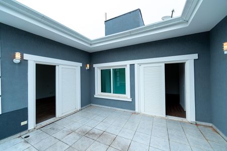 Casa de condomínio para alugar com 550m², 6 quartos e 6 vagas Casa de condomínio para alugar com 550m², 6 quartos e 6 vagasVaranda da Suíte 1