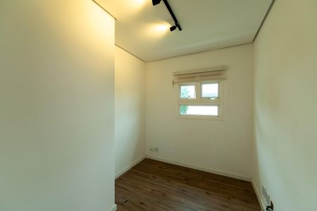 Casa de condomínio para alugar com 550m², 6 quartos e 6 vagas Casa de condomínio para alugar com 550m², 6 quartos e 6 vagasQuarto