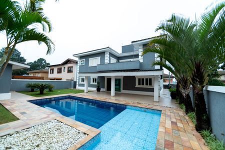 Casa de condomínio para alugar com 550m², 6 quartos e 6 vagas Casa de condomínio para alugar com 550m², 6 quartos e 6 vagasÁrea Externa