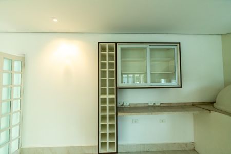 Casa de condomínio para alugar com 550m², 6 quartos e 6 vagas Casa de condomínio para alugar com 550m², 6 quartos e 6 vagasCozinha