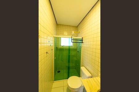 Casa de condomínio para alugar com 550m², 6 quartos e 6 vagas Casa de condomínio para alugar com 550m², 6 quartos e 6 vagasBanheiro de Serviço