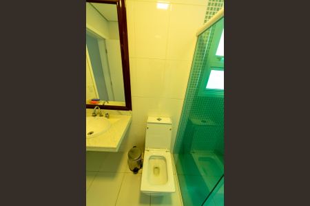 Casa de condomínio para alugar com 550m², 6 quartos e 6 vagas Casa de condomínio para alugar com 550m², 6 quartos e 6 vagasBanheiro da Suíte 3