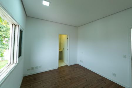 Casa de condomínio para alugar com 550m², 6 quartos e 6 vagas Casa de condomínio para alugar com 550m², 6 quartos e 6 vagasSuíte 4