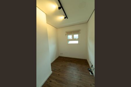 Casa de condomínio para alugar com 550m², 6 quartos e 6 vagas Casa de condomínio para alugar com 550m², 6 quartos e 6 vagasQuarto