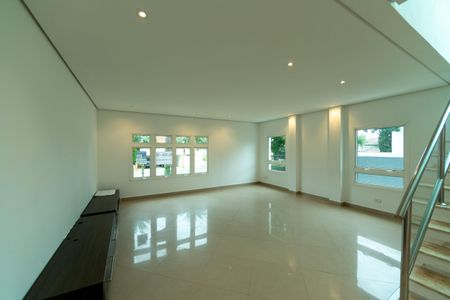 Casa de condomínio para alugar com 550m², 6 quartos e 6 vagas Casa de condomínio para alugar com 550m², 6 quartos e 6 vagasSala