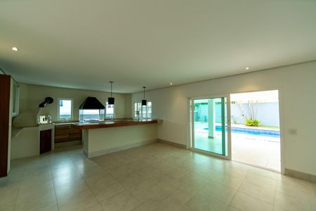 Casa de condomínio para alugar com 550m², 6 quartos e 6 vagas Casa de condomínio para alugar com 550m², 6 quartos e 6 vagasCozinha