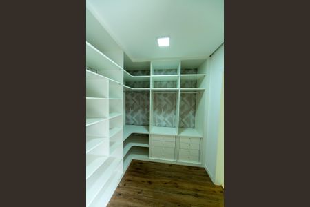 Casa de condomínio para alugar com 550m², 6 quartos e 6 vagas Casa de condomínio para alugar com 550m², 6 quartos e 6 vagasSuíte 1