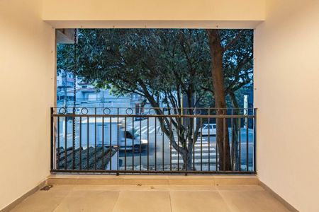 Casa à venda com 225m², 3 quartos e 4 vagasQuarto 2