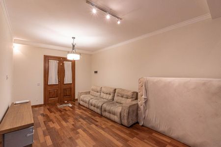 Casa à venda com 225m², 3 quartos e 4 vagasSala