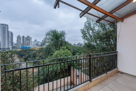 Casa à venda com 225m², 3 quartos e 4 vagasVaranda gourmet