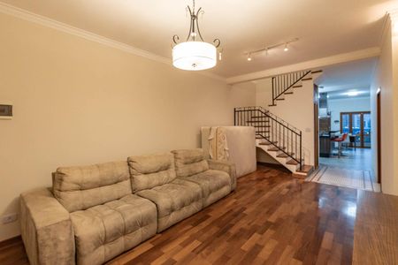 Casa à venda com 225m², 3 quartos e 4 vagasSala