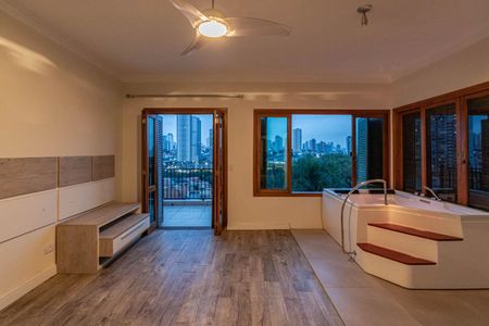 Casa à venda com 225m², 3 quartos e 4 vagasSuite