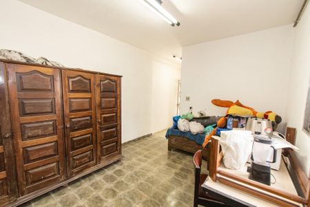 Casa à venda com 350m², 4 quartos e 3 vagasEdícula - Quarto