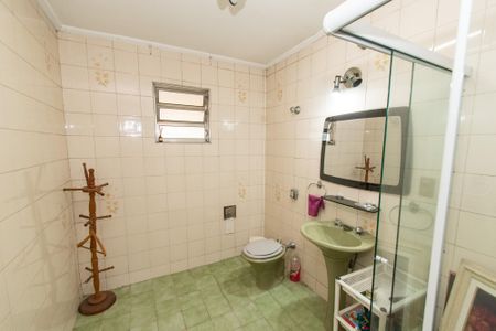 Casa à venda com 350m², 4 quartos e 3 vagasBanheiro da suíte 1