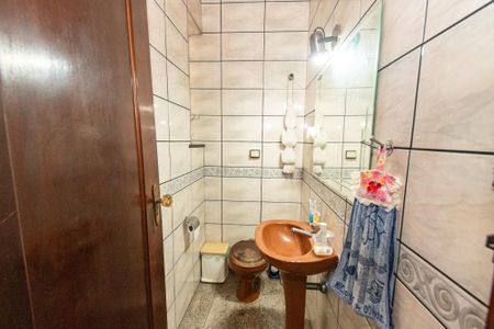 Casa à venda com 350m², 4 quartos e 3 vagasLavabo