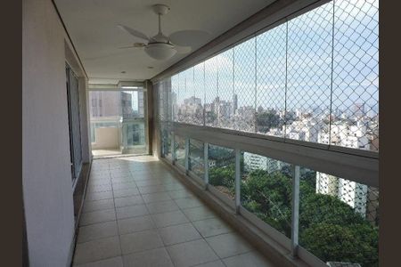 Apartamento à venda com 196m², 4 quartos e 4 vagas