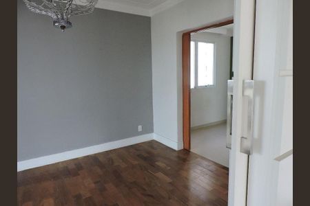 Apartamento à venda com 196m², 4 quartos e 4 vagas