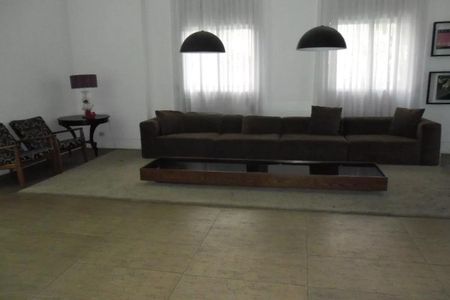 Apartamento à venda com 196m², 4 quartos e 4 vagas