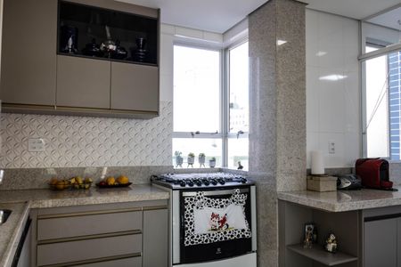 Apartamento à venda com 287m², 4 quartos e 3 vagasCozinha