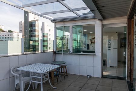 Apartamento à venda com 287m², 4 quartos e 3 vagasCobertura