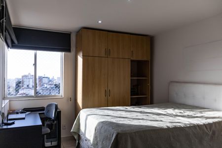 Apartamento à venda com 287m², 4 quartos e 3 vagasSuíte 2