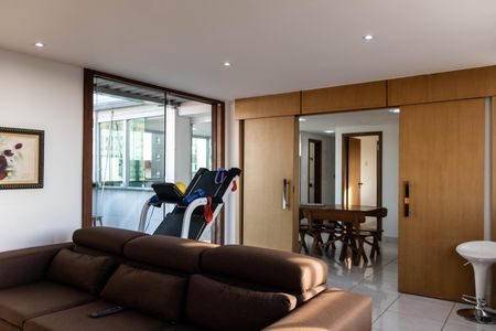 Apartamento à venda com 287m², 4 quartos e 3 vagasSala 2