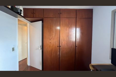 Apartamento à venda com 90m², 3 quartos e 1 vagaQuarto 2