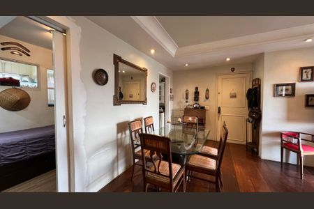 Apartamento à venda com 90m², 3 quartos e 1 vagaSala de Jantar