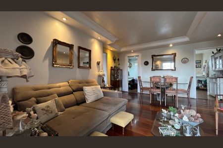 Apartamento à venda com 90m², 3 quartos e 1 vagaSala de TV