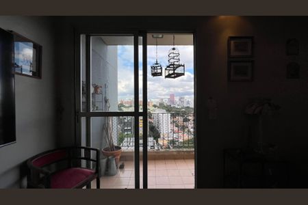 Apartamento à venda com 90m², 3 quartos e 1 vagaSacada