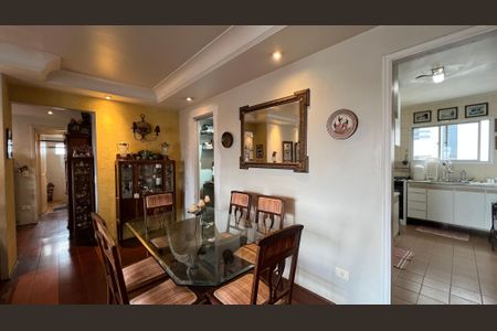 Apartamento à venda com 90m², 3 quartos e 1 vagaSala de Jantar