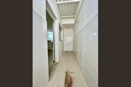Apartamento à venda com 83m², 3 quartos e sem vagaÁrea de Serviço
