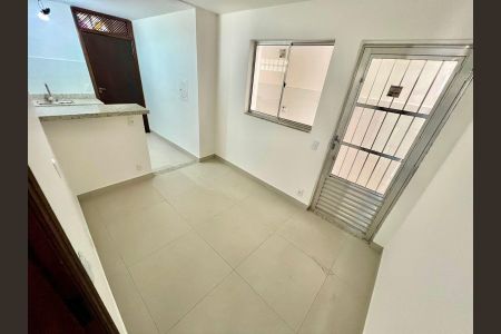 Apartamento à venda com 83m², 3 quartos e sem vagaCopa