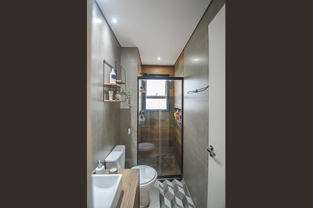 Apartamento à venda com 69m², 2 quartos e 1 vaga Apartamento à venda com 69m², 2 quartos e 1 vagaBanheiro Social